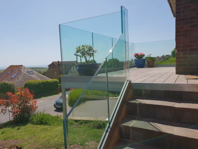 Frameless-Glass-Balustrade-Woodingdean-4-scaled